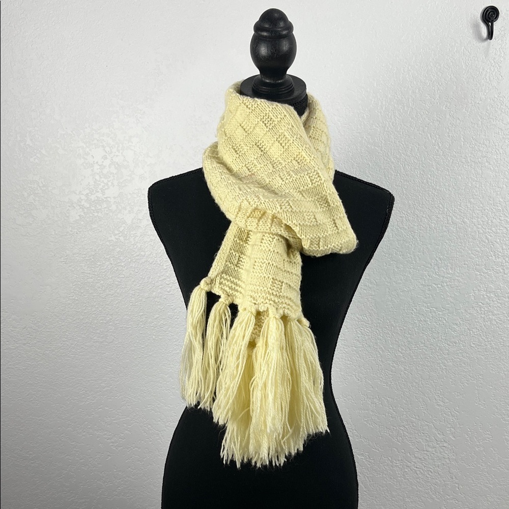 Anne Klein Women's Elegant Cream Cable Knit Scarf Fringe Winter Cozy Comfy Fall